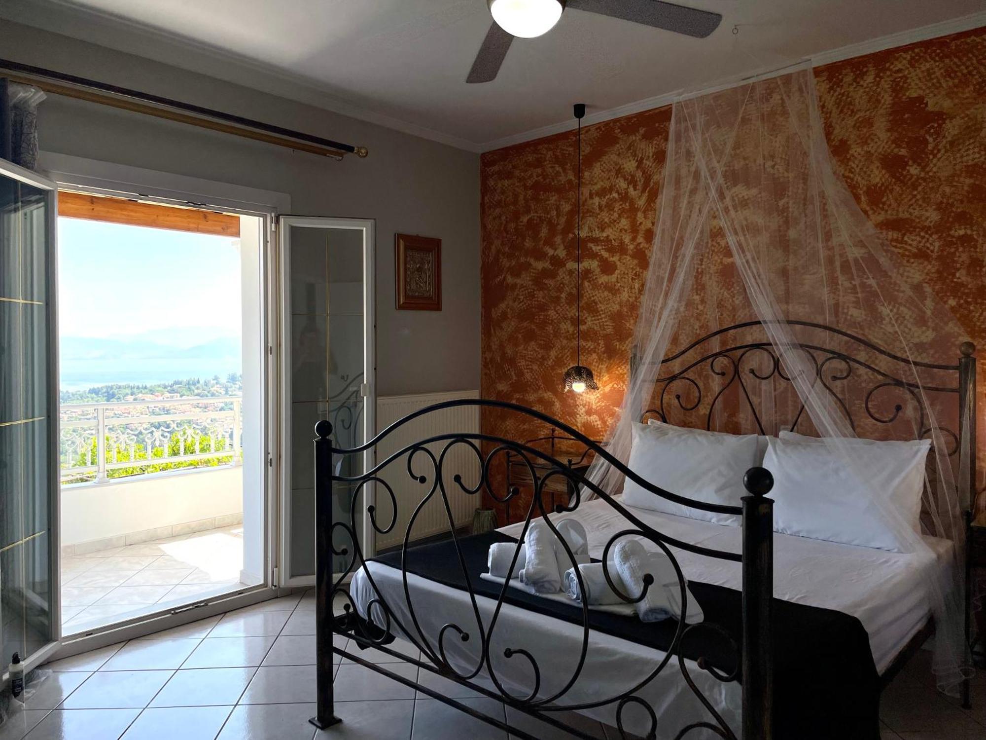 Villa Mary'S House With Panoramic View à Agioi Deka  Extérieur photo